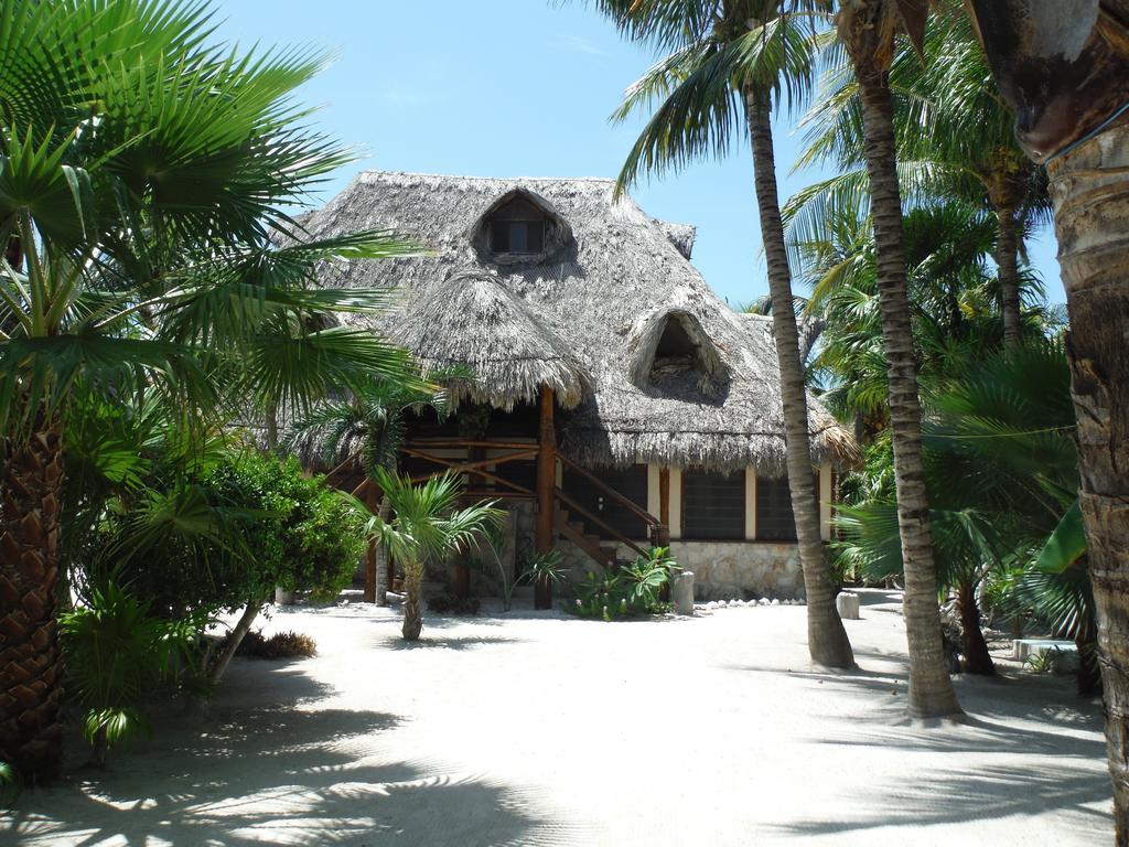 Beach Guesthouse Holbox Apartments & Suites Екстер'єр фото