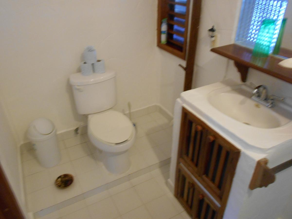 Beach Guesthouse Holbox Apartments & Suites Екстер'єр фото