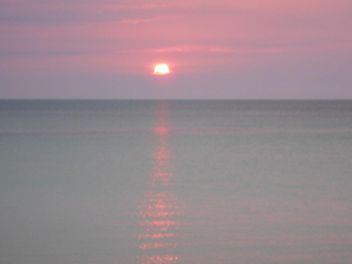 Beach Guesthouse Holbox Apartments & Suites Екстер'єр фото